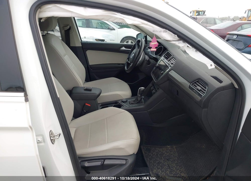 2019 VOLKSWAGEN TIGUAN 2.0T SE/2.0T SEL/2.0T SEL R-LINE/2.0T SEL R-LINE BLACK VIN: 3VV2B7AX4KM196517