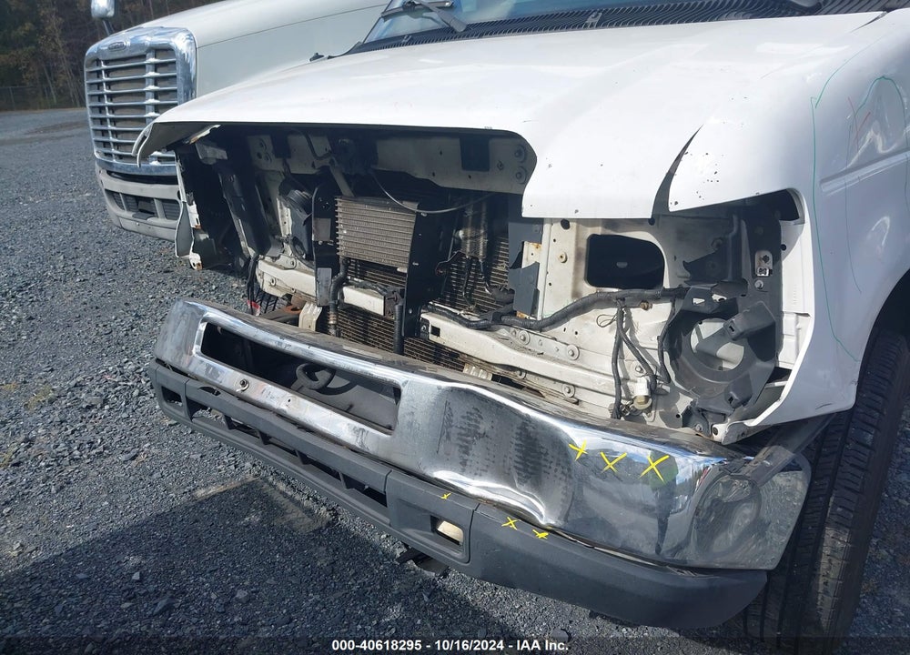 2016 FORD E-350 CUTAWAY VIN: 1FDWE3FL8GDC12125