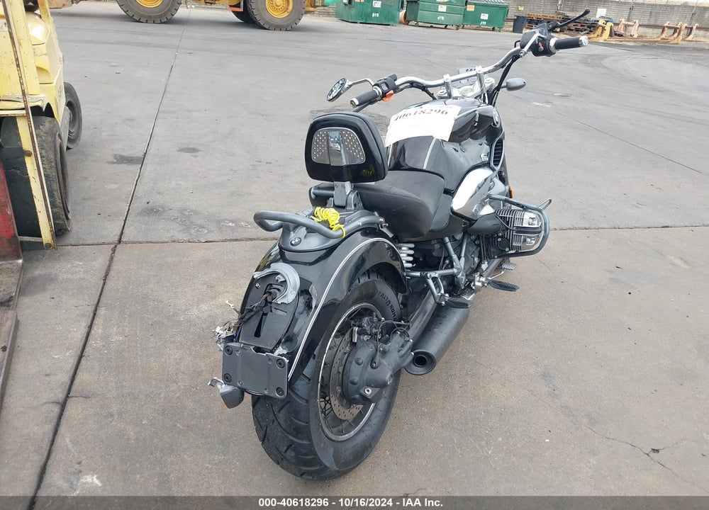 2001 BMW R1200 C VIN: WB10434A11ZA66160