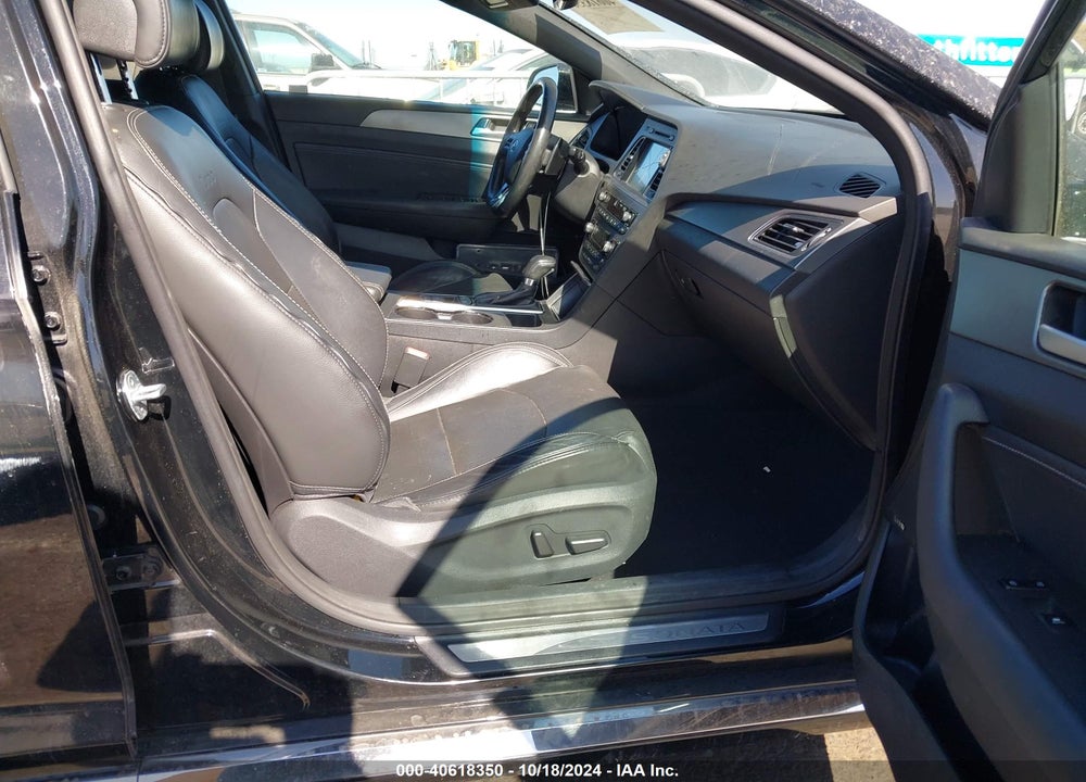 2015 HYUNDAI SONATA LIMITED 2.0T VIN: 5NPE34ABXFH192348