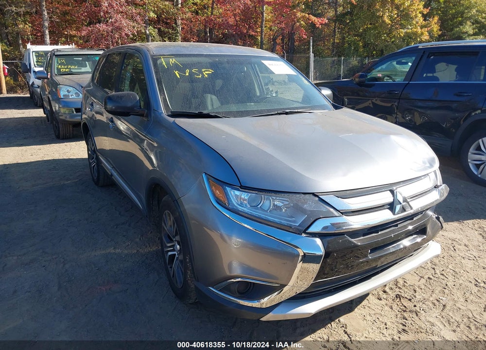 2018 MITSUBISHI OUTLANDER ES VIN: JA4AD2A34JZ055796