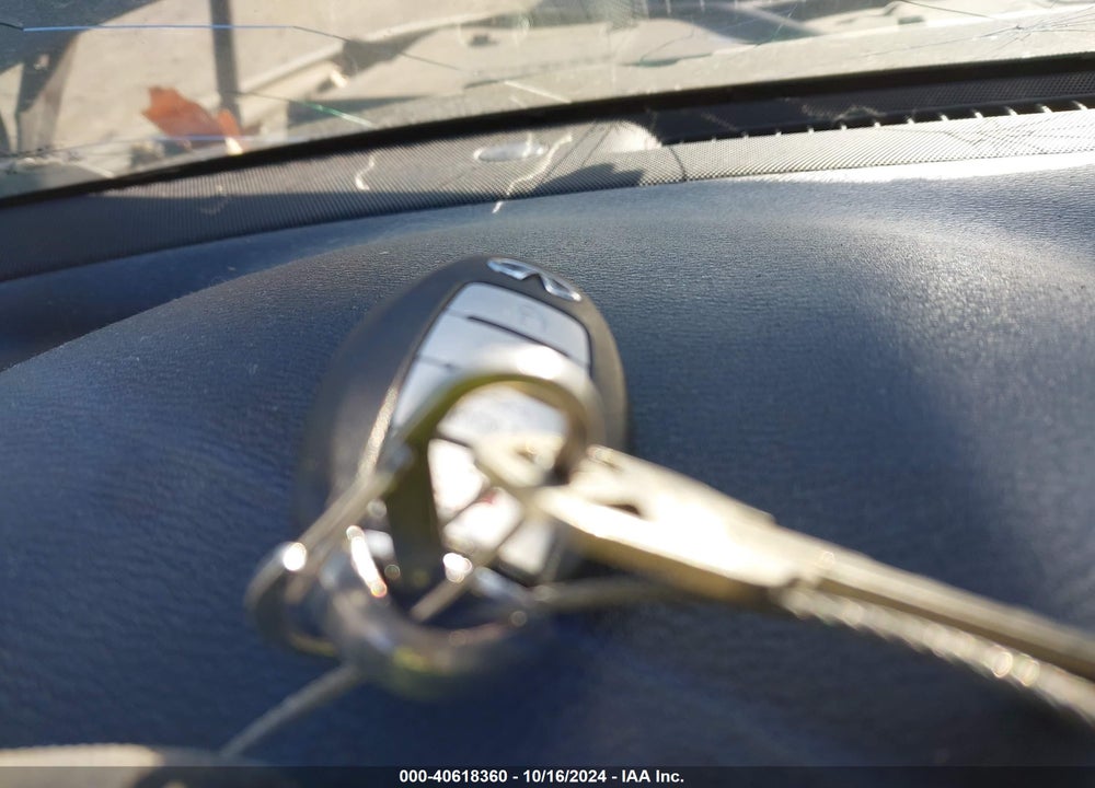 2014 INFINITI Q50 VIN: JN1BV7AP9EM692034