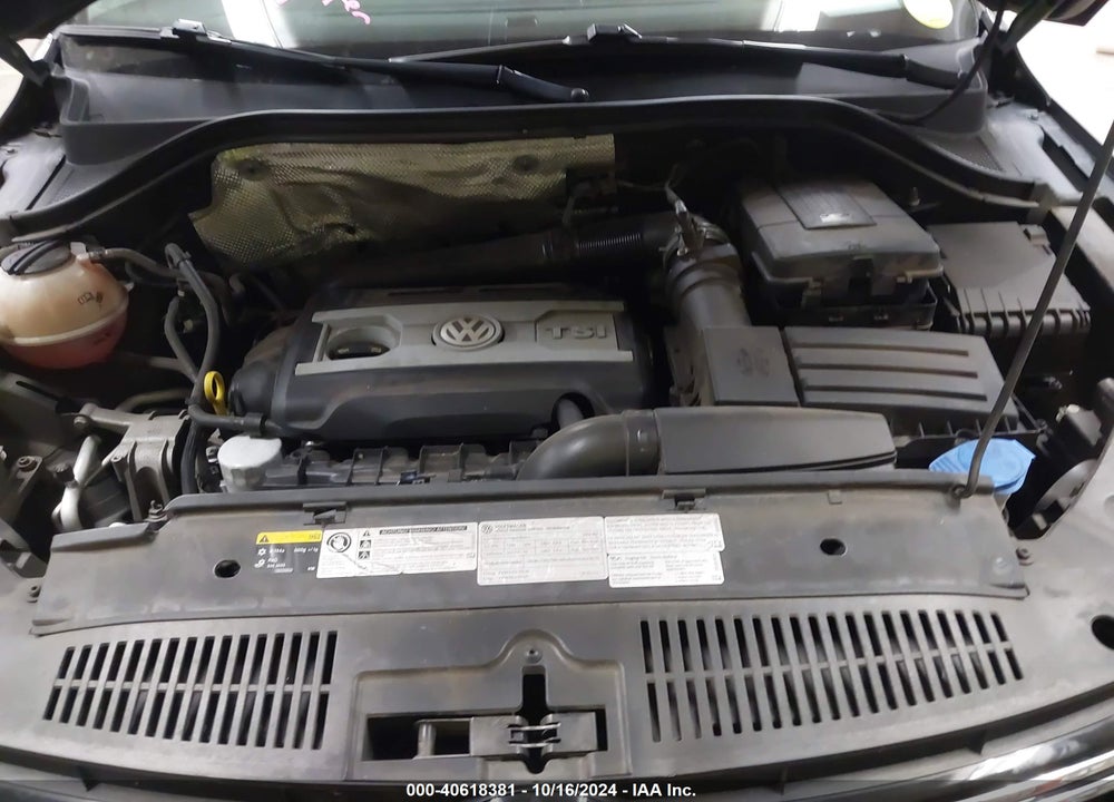 2014 VOLKSWAGEN TIGUAN SEL VIN: WVGBV3AX1EW565543