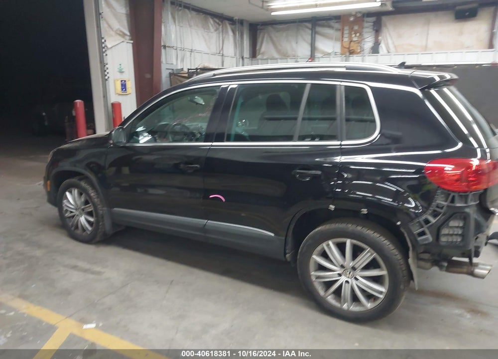 2014 VOLKSWAGEN TIGUAN SEL VIN: WVGBV3AX1EW565543