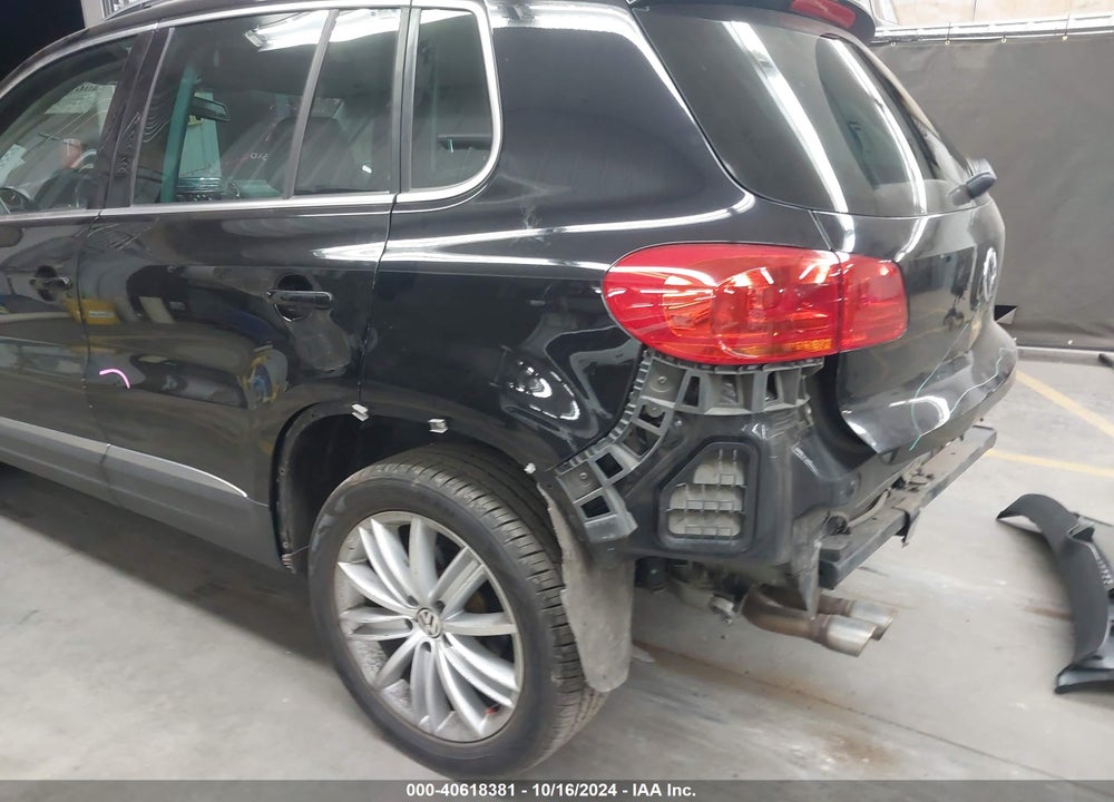 2014 VOLKSWAGEN TIGUAN SEL VIN: WVGBV3AX1EW565543