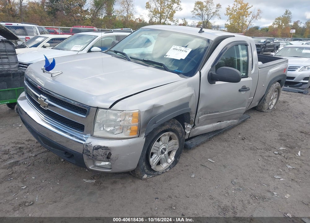 2008 CHEVROLET SILVERADO 1500 LT2 VIN: 2GCEK19J481213955