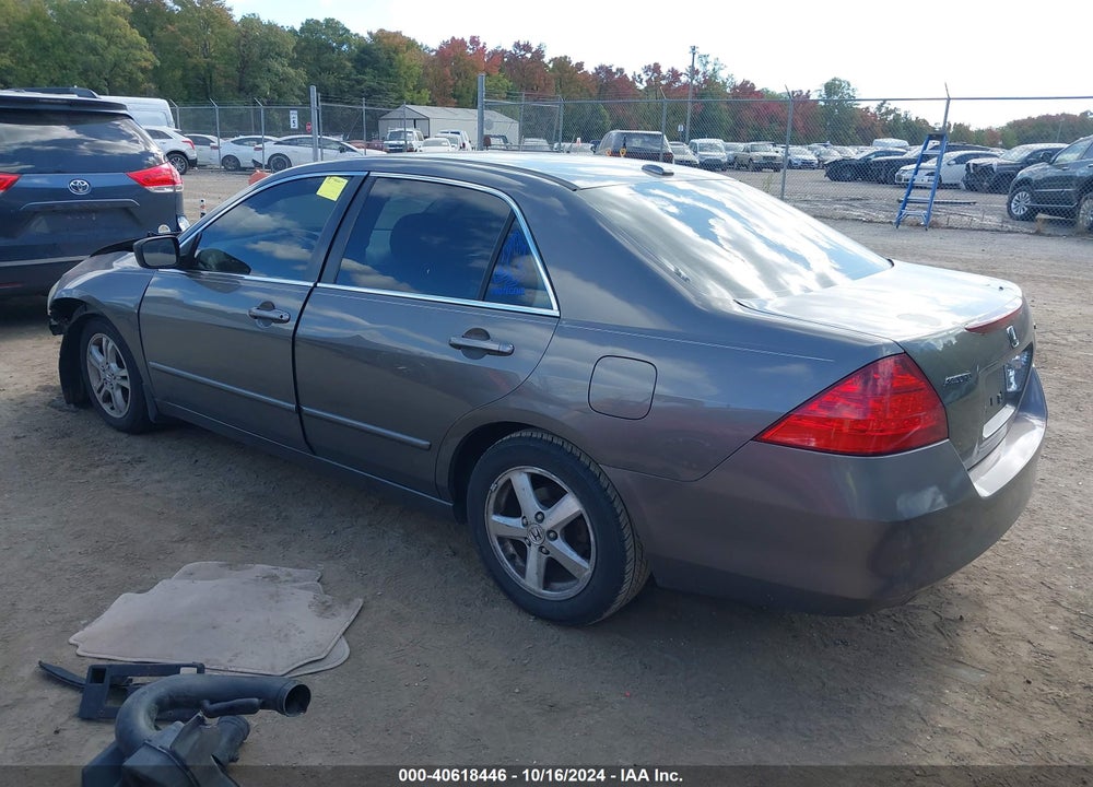 2006 HONDA ACCORD 2.4 EX VIN: 1HGCM56856A027601