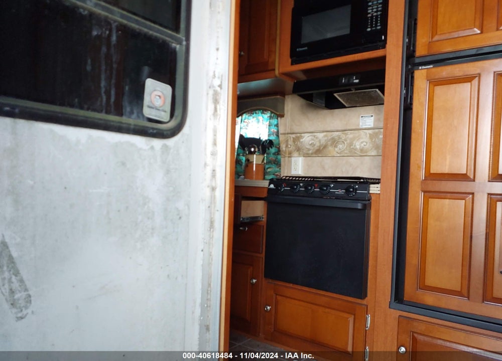 2009 SUNNYBROOK 3450 TS VIN: 4UBBR0S2291D91699