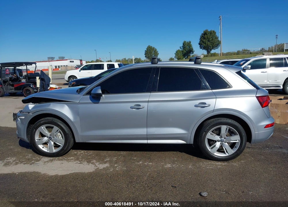 2018 AUDI Q5 2.0T PREMIUM/2.0T TECH PREMIUM VIN: WA1ANAFY1J2156055