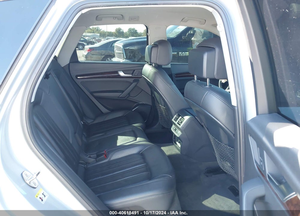 2018 AUDI Q5 2.0T PREMIUM/2.0T TECH PREMIUM VIN: WA1ANAFY1J2156055
