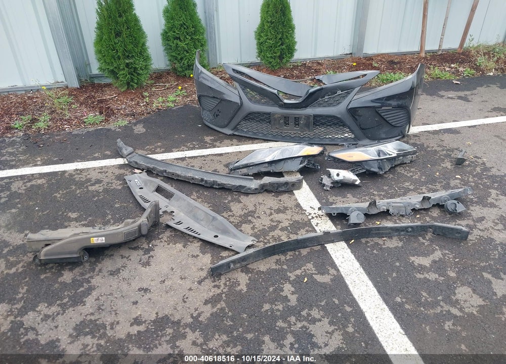 2020 TOYOTA CAMRY SE VIN: 4T1G11AK4LU922894