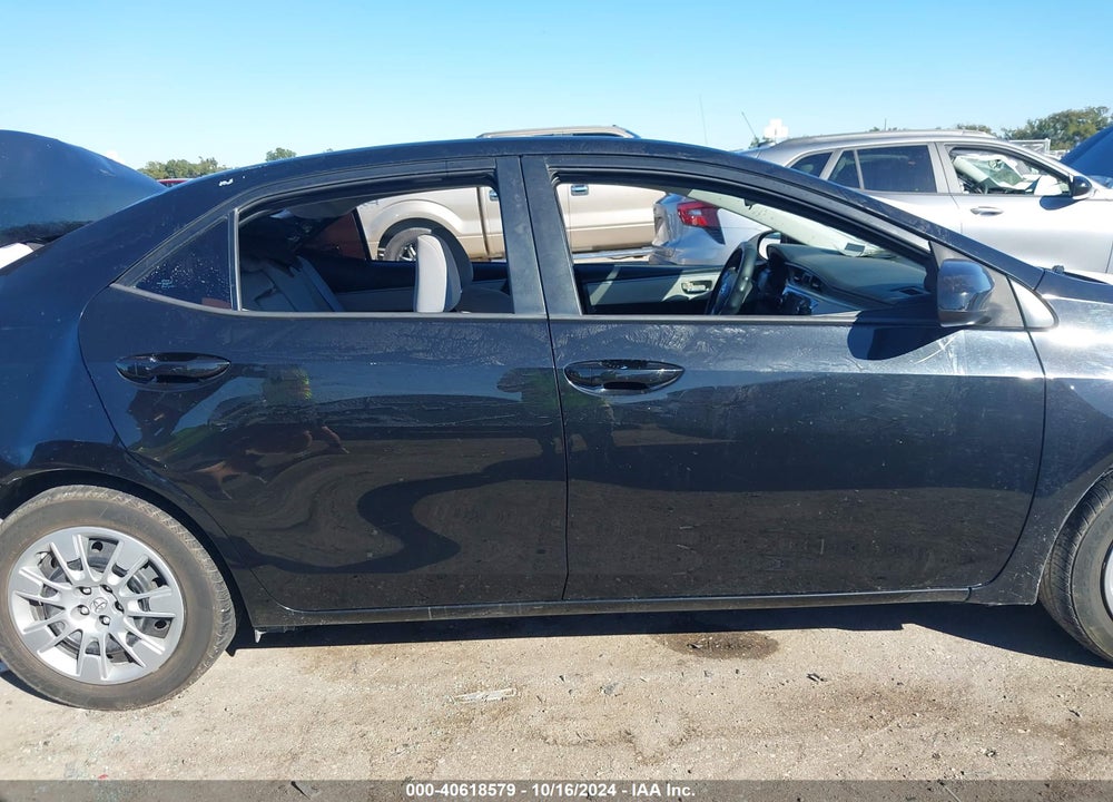 2015 TOYOTA COROLLA LE VIN: 5YFBURHE9FP213531