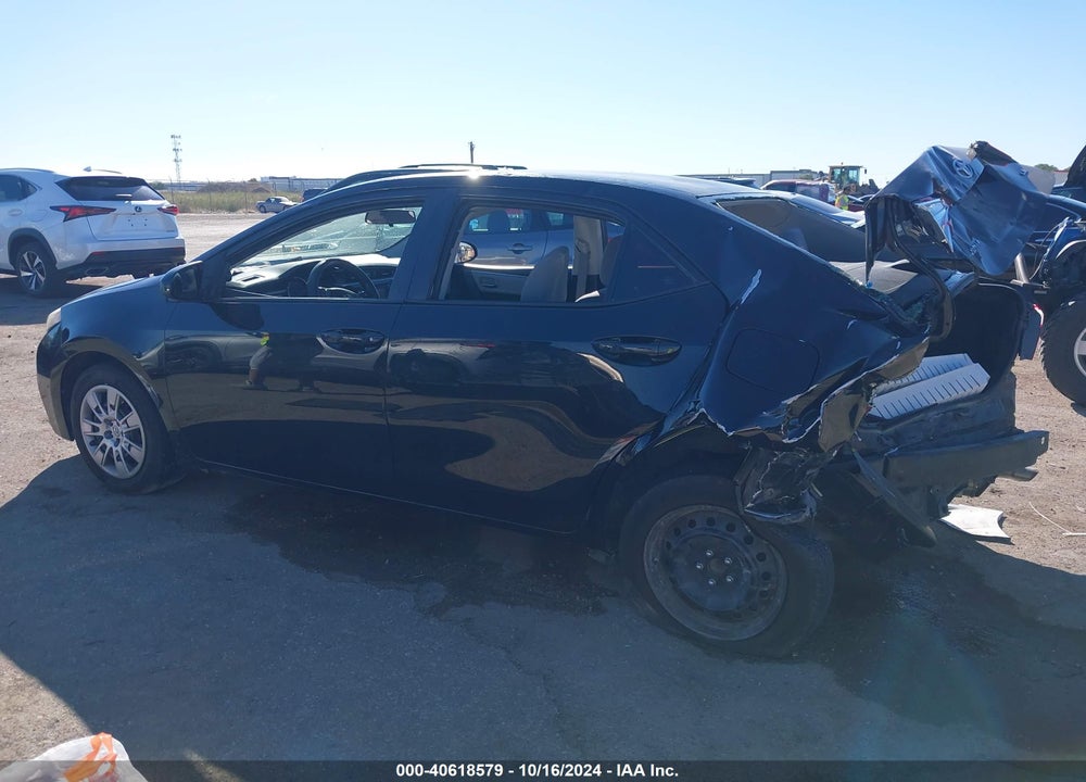2015 TOYOTA COROLLA LE VIN: 5YFBURHE9FP213531