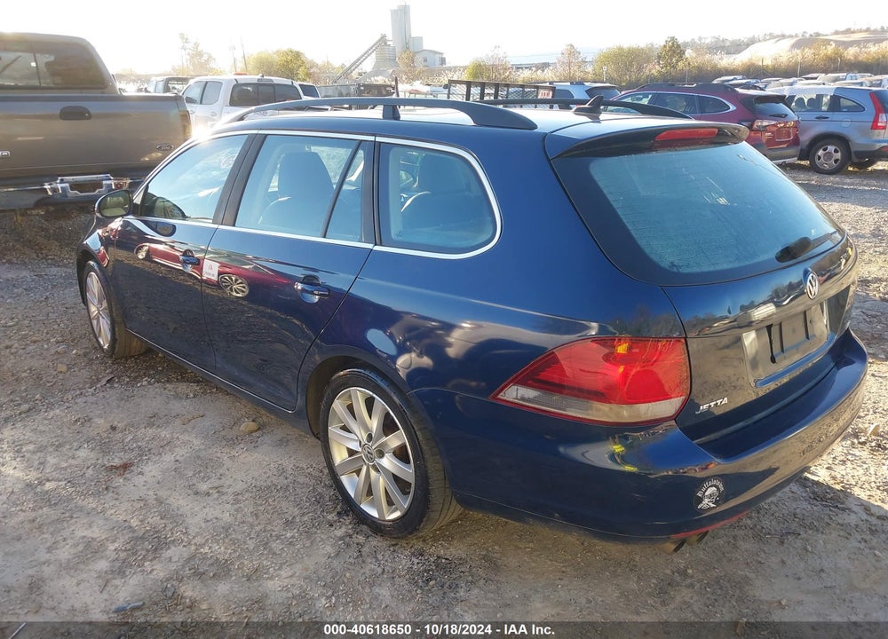 2013 VOLKSWAGEN JETTA SPORTWAGEN 2.0L TDI VIN: 3VWPL7AJ9DM648796