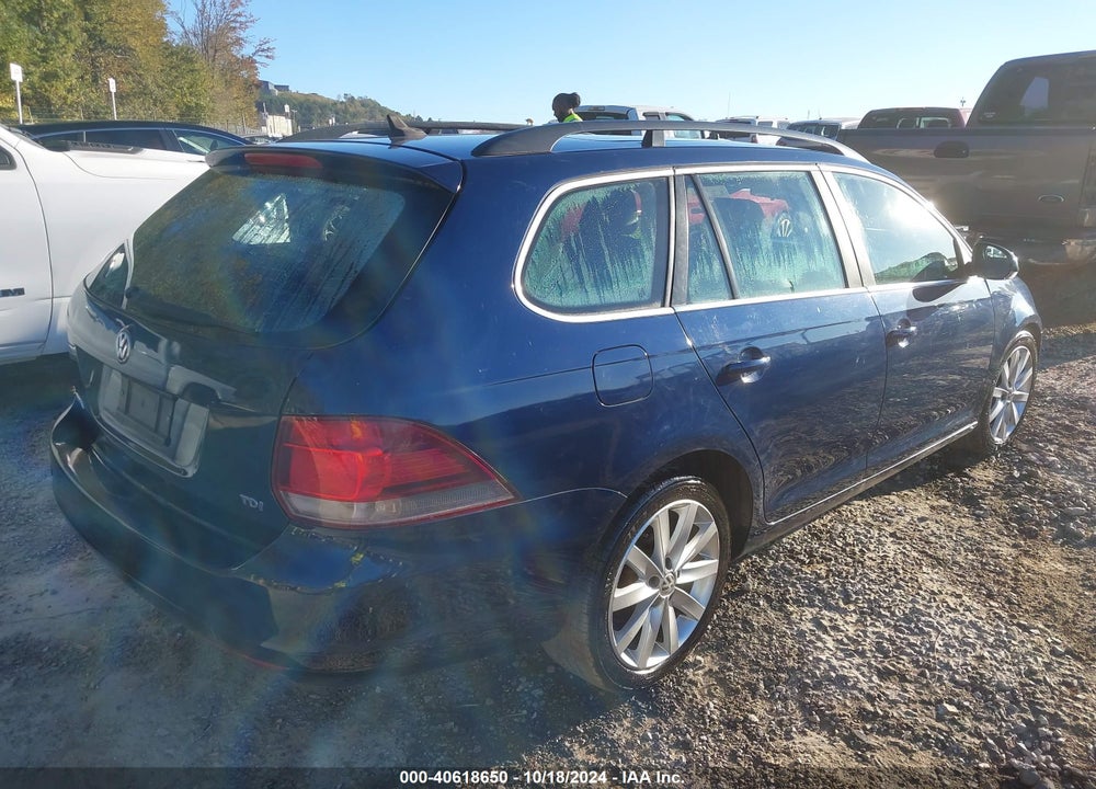 2013 VOLKSWAGEN JETTA SPORTWAGEN 2.0L TDI VIN: 3VWPL7AJ9DM648796