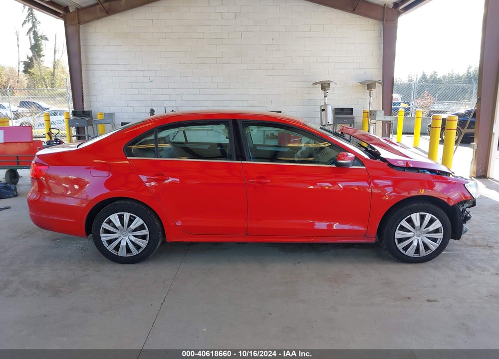 2013 VOLKSWAGEN JETTA 2.5L SE VIN: 3VWDP7AJ7DM287057
