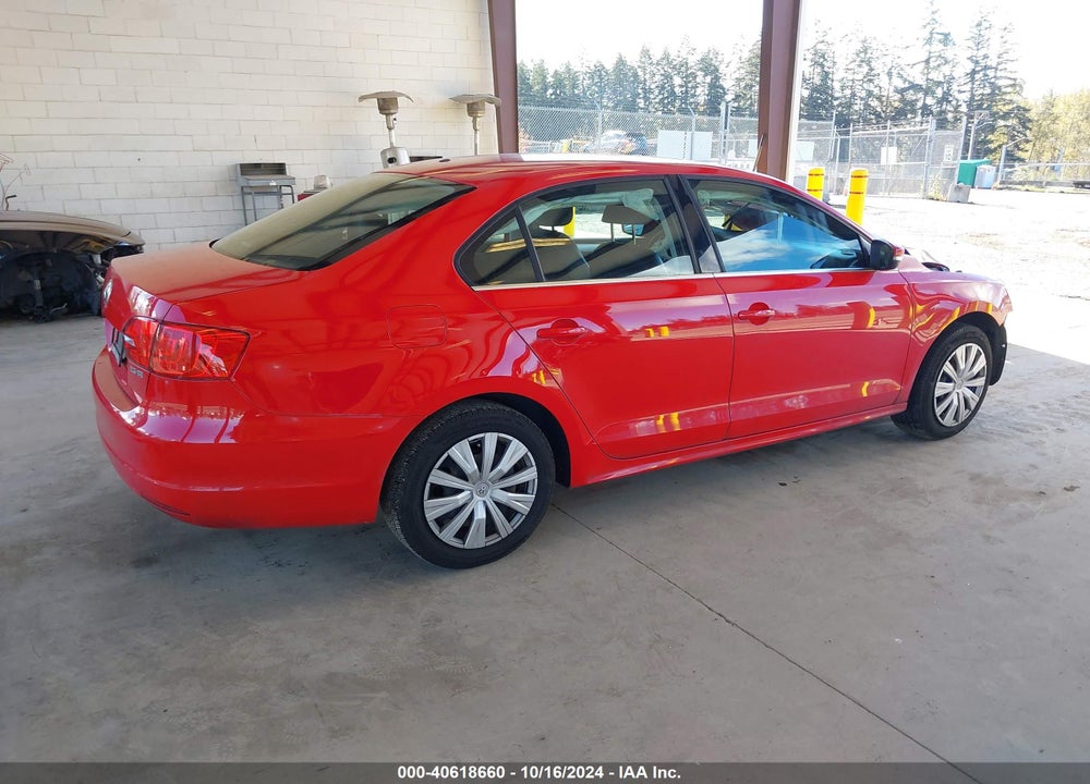 2013 VOLKSWAGEN JETTA 2.5L SE VIN: 3VWDP7AJ7DM287057