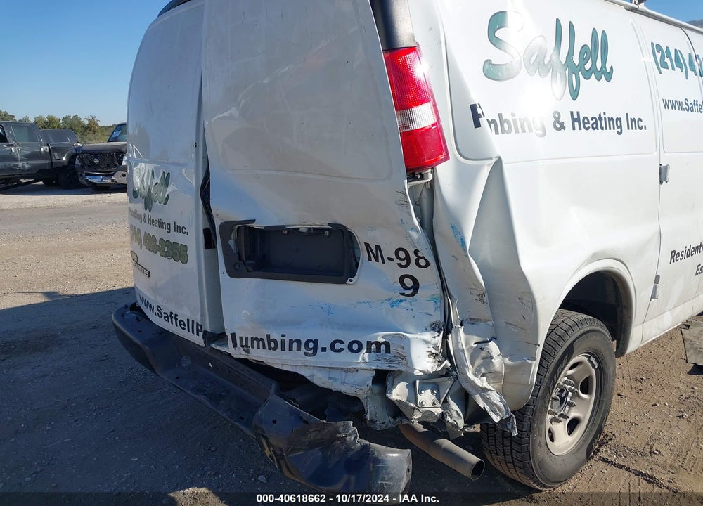 2018 CHEVROLET EXPRESS 2500 WORK VAN VIN: 1GCWGAFP4J1338934