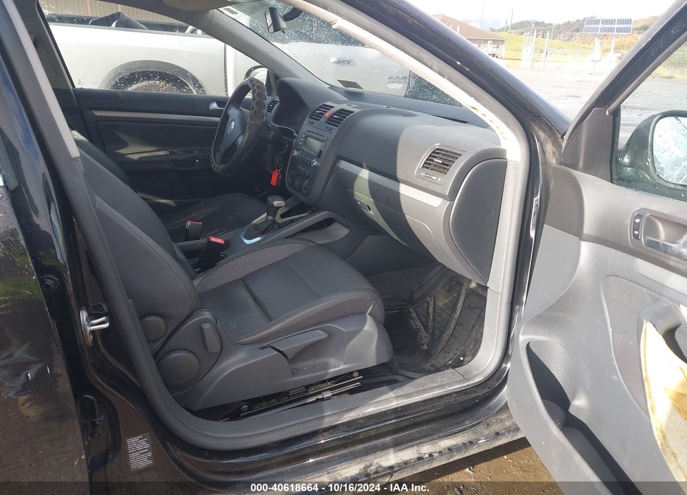 2006 VOLKSWAGEN JETTA 2.5 VIN: 3VWRG71K96M721268