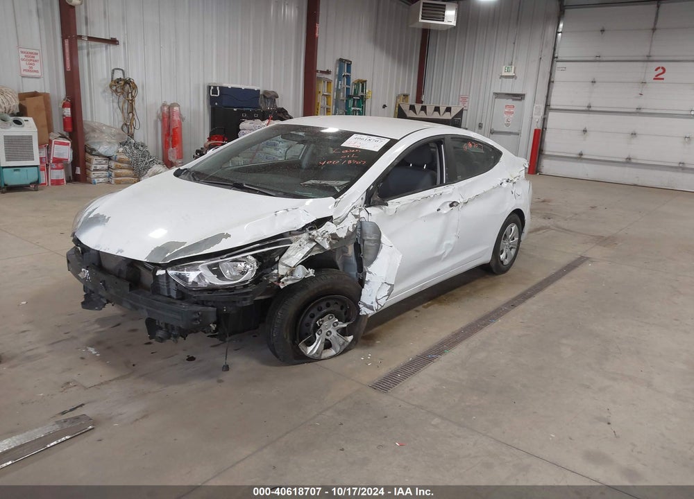 2016 HYUNDAI ELANTRA SE VIN: 5NPDH4AE2GH727472