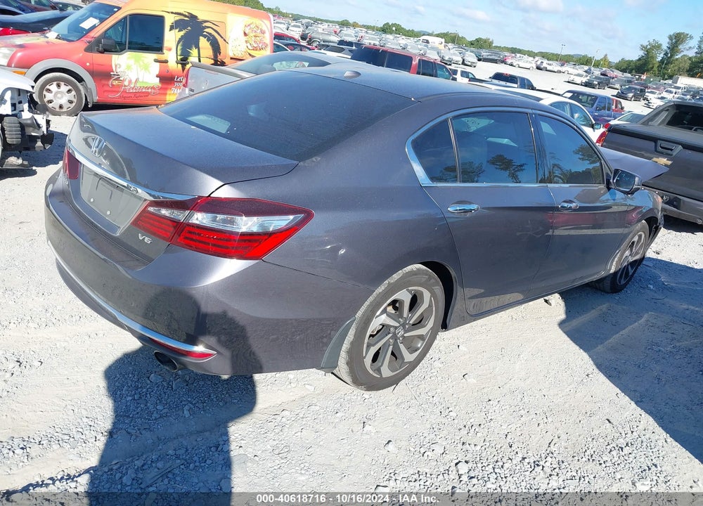 2017 HONDA ACCORD EX-L V6 VIN: 1HGCR3F8XHA023486