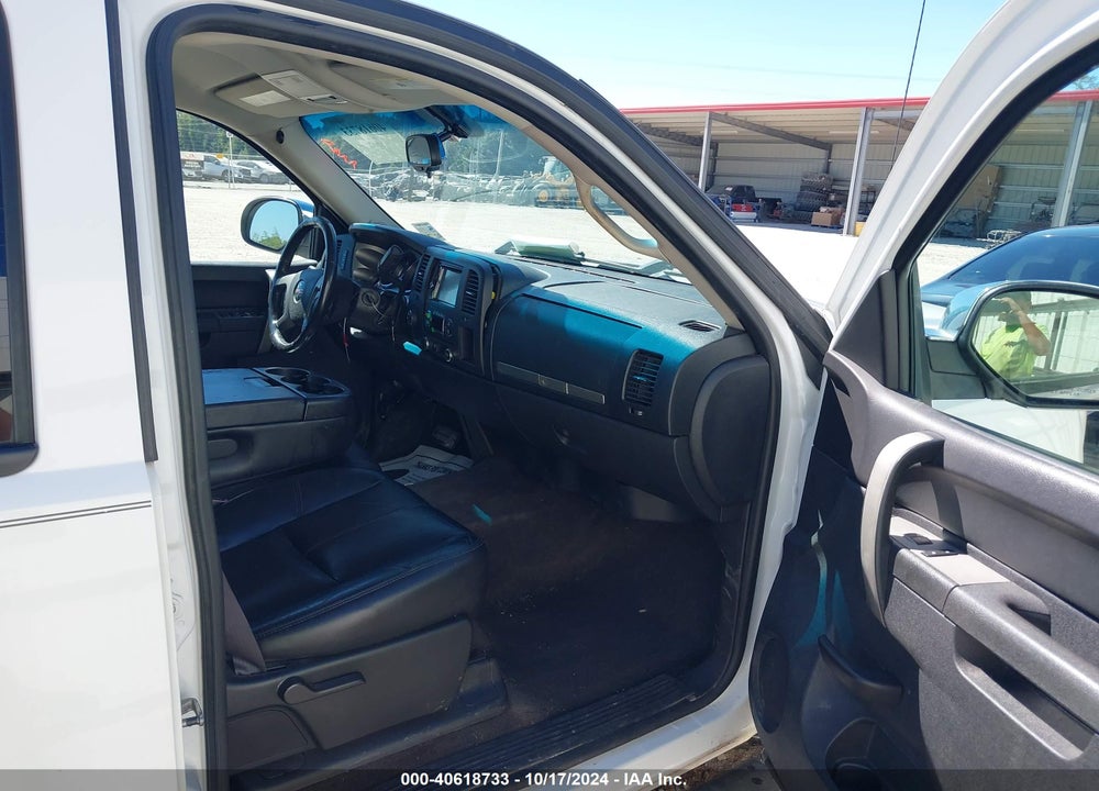 2011 GMC SIERRA 1500 SLE VIN: 3GTP2VE37BG259155