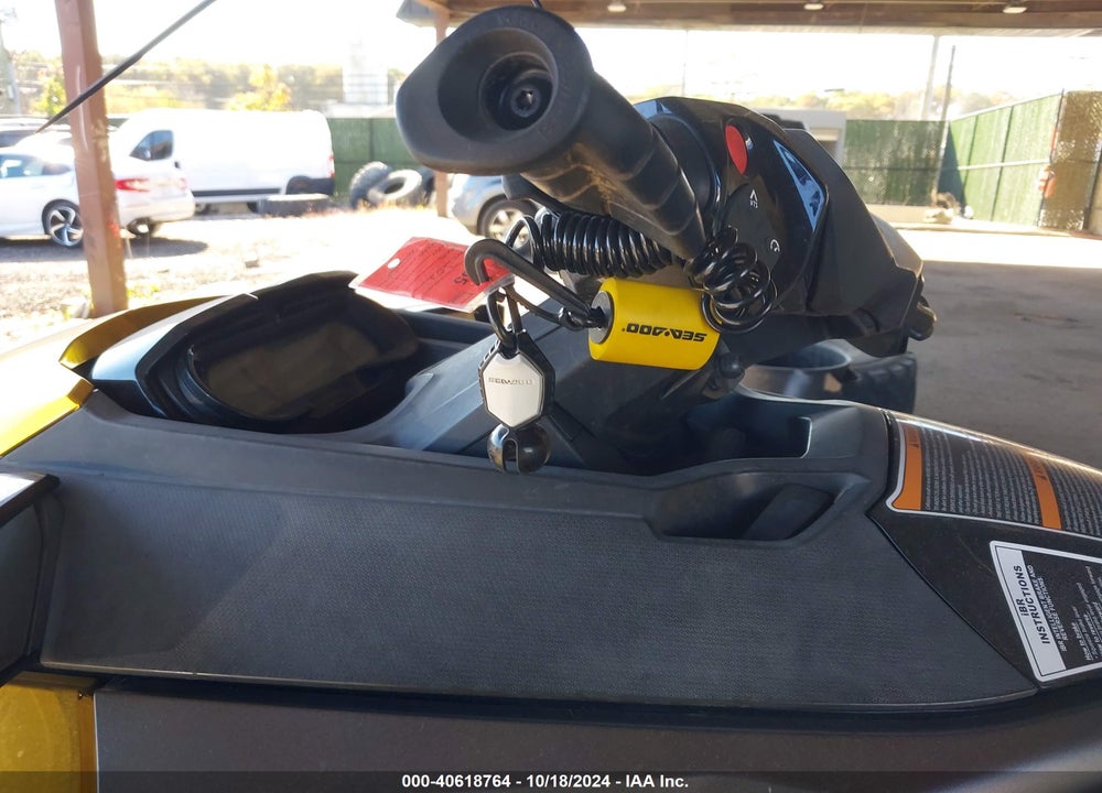 2019 SEA DOO RXT-300 VIN: YDV10036L819
