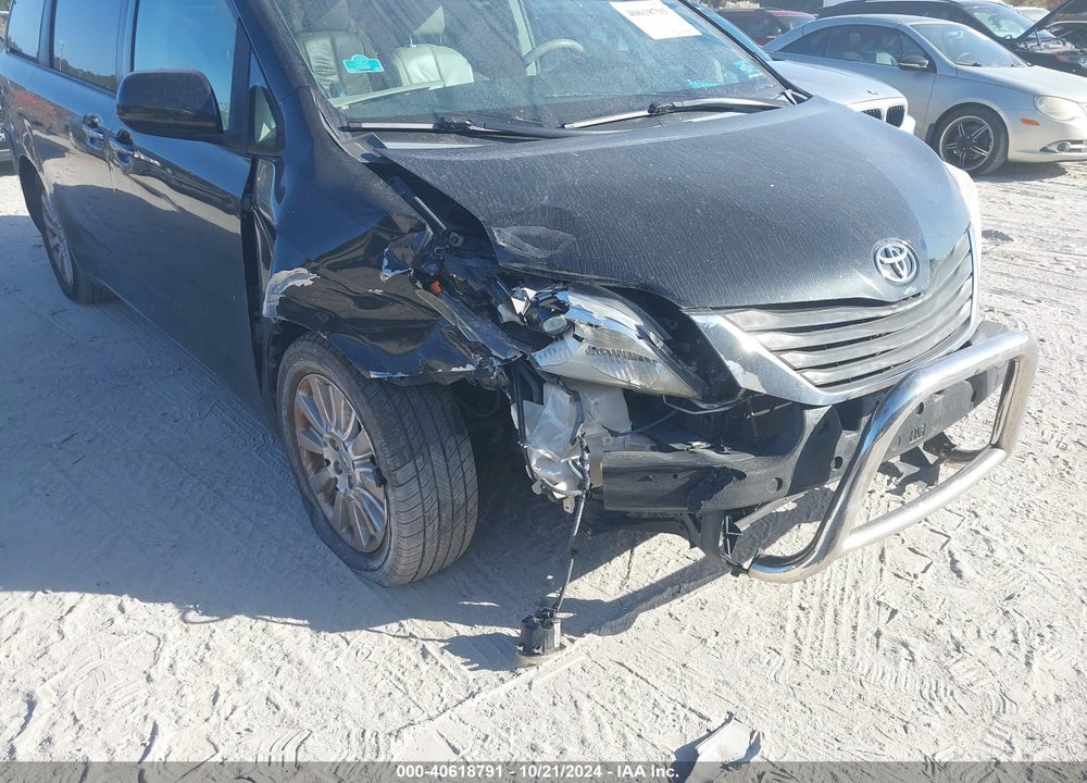 2011 TOYOTA SIENNA XLE LIMITED VIN: 5TDDK3DC7BS013118