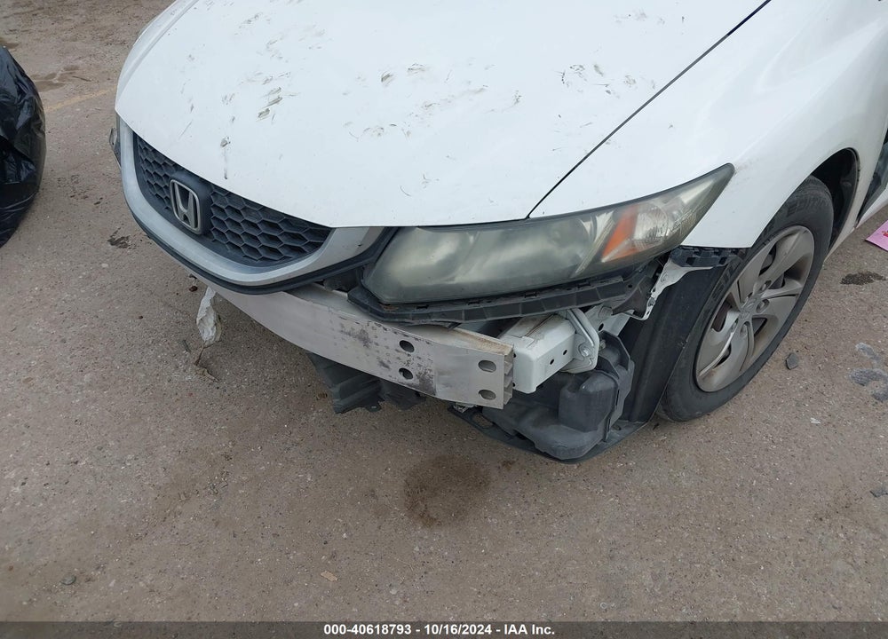 2014 HONDA CIVIC LX VIN: 19XFB2F52EE080113