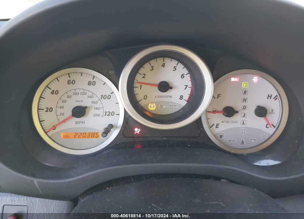 2004 TOYOTA RAV4 VIN: JTEGD20V240021623