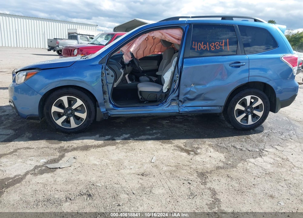 2018 SUBARU FORESTER 2.5I PREMIUM VIN: JF2SJAGC3JH455697