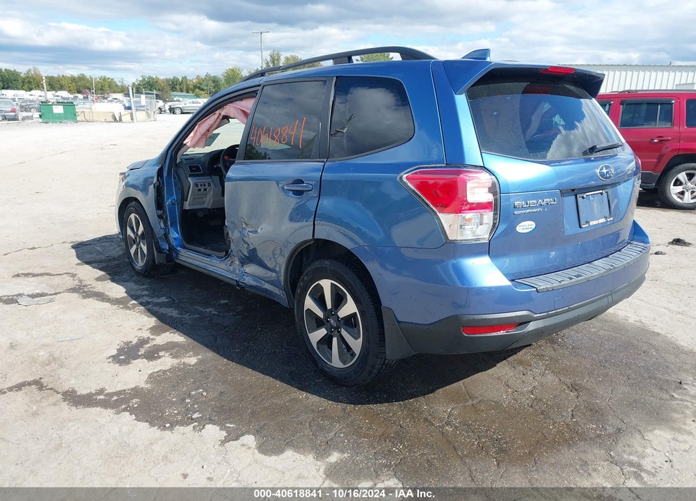 2018 SUBARU FORESTER 2.5I PREMIUM VIN: JF2SJAGC3JH455697