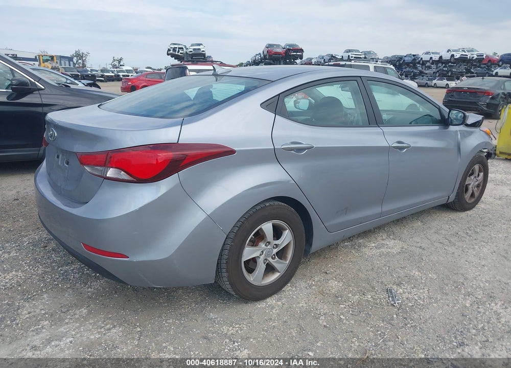 2015 HYUNDAI ELANTRA SE VIN: 5NPDH4AE3FH635107