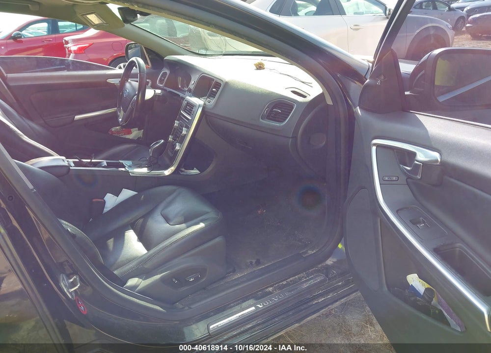 2016 VOLVO S60 T5 DRIVE-E PREMIER VIN: YV126MFK6G2396399