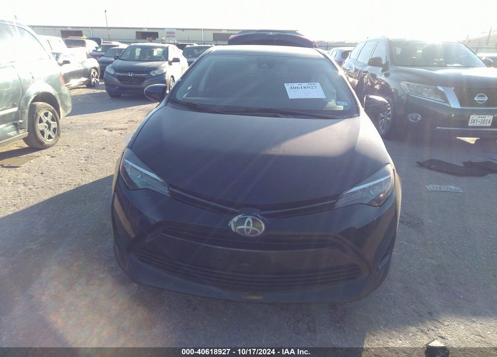 2018 TOYOTA COROLLA LE VIN: 5YFBURHE4JP804729