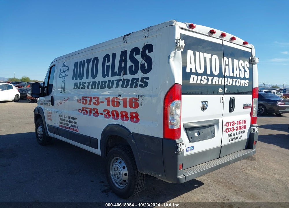 2017 RAM PROMASTER 1500 LOW ROOF 136 WB VIN: 3C6TRVAG4HE547892