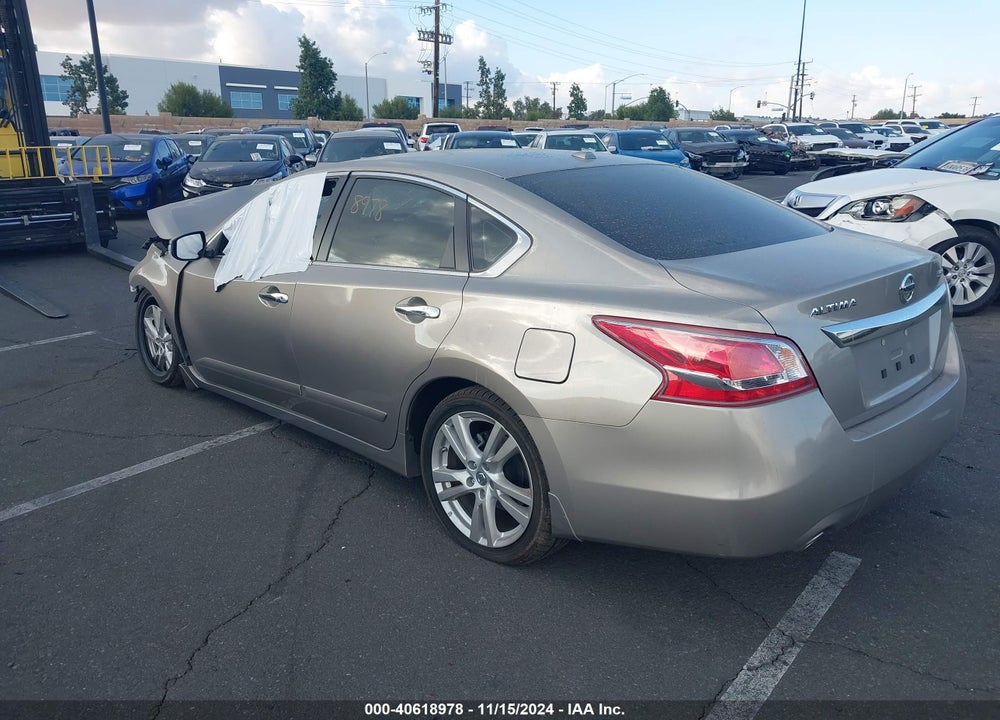 2013 NISSAN ALTIMA 3.5 SL VIN: 1N4BL3AP9DC104672