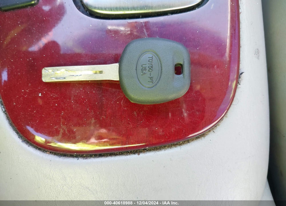 2004 LEXUS ES 330 VIN: JTHBA30G945021991