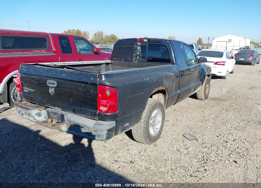 2008 DODGE DAKOTA SLT VIN: 1D7HE42K08S614370