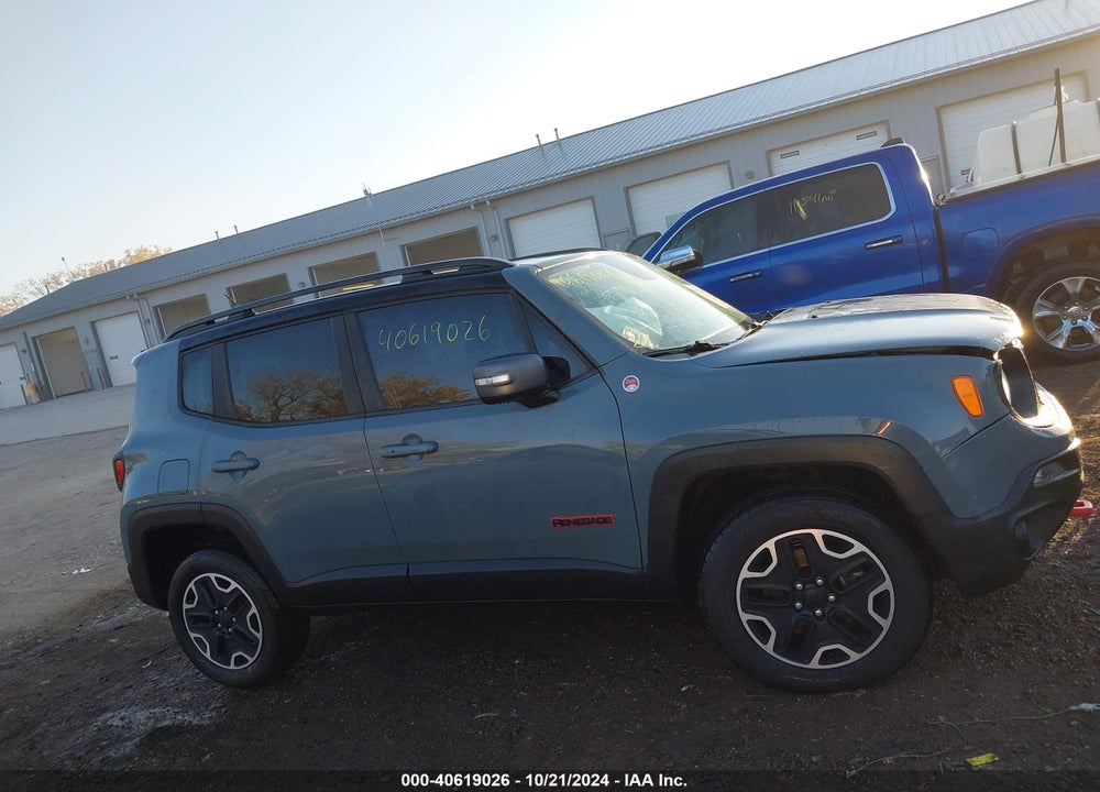 2017 JEEP RENEGADE TRAILHAWK 4X4 VIN: ZACCJBCB3HPG00584