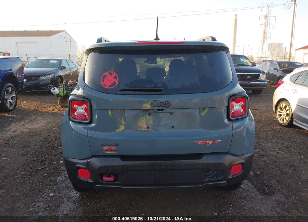 2017 JEEP RENEGADE TRAILHAWK 4X4 VIN: ZACCJBCB3HPG00584