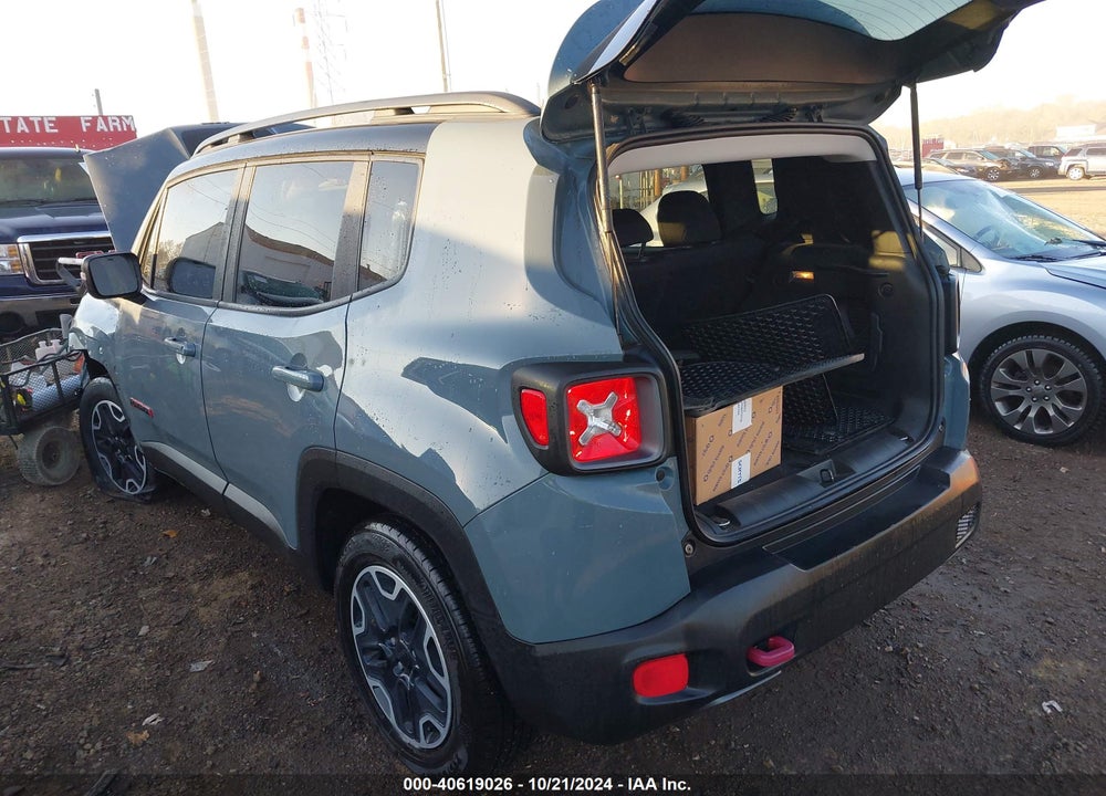 2017 JEEP RENEGADE TRAILHAWK 4X4 VIN: ZACCJBCB3HPG00584