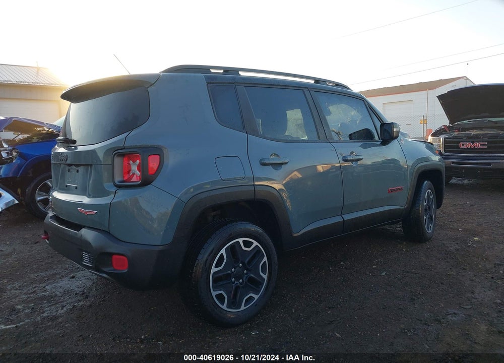 2017 JEEP RENEGADE TRAILHAWK 4X4 VIN: ZACCJBCB3HPG00584