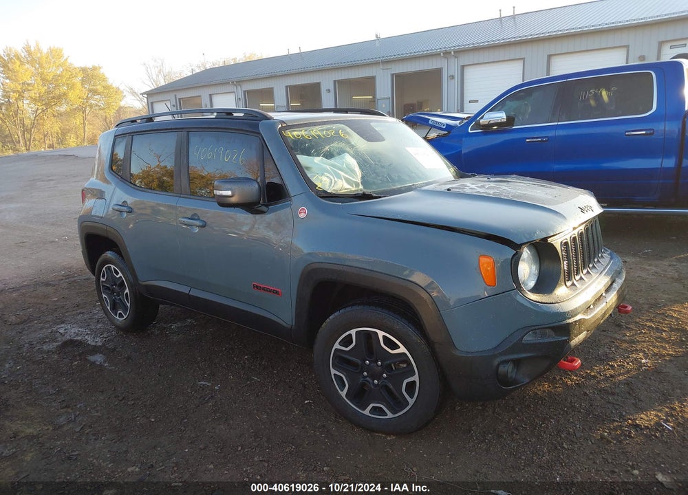 2017 JEEP RENEGADE TRAILHAWK 4X4 VIN: ZACCJBCB3HPG00584