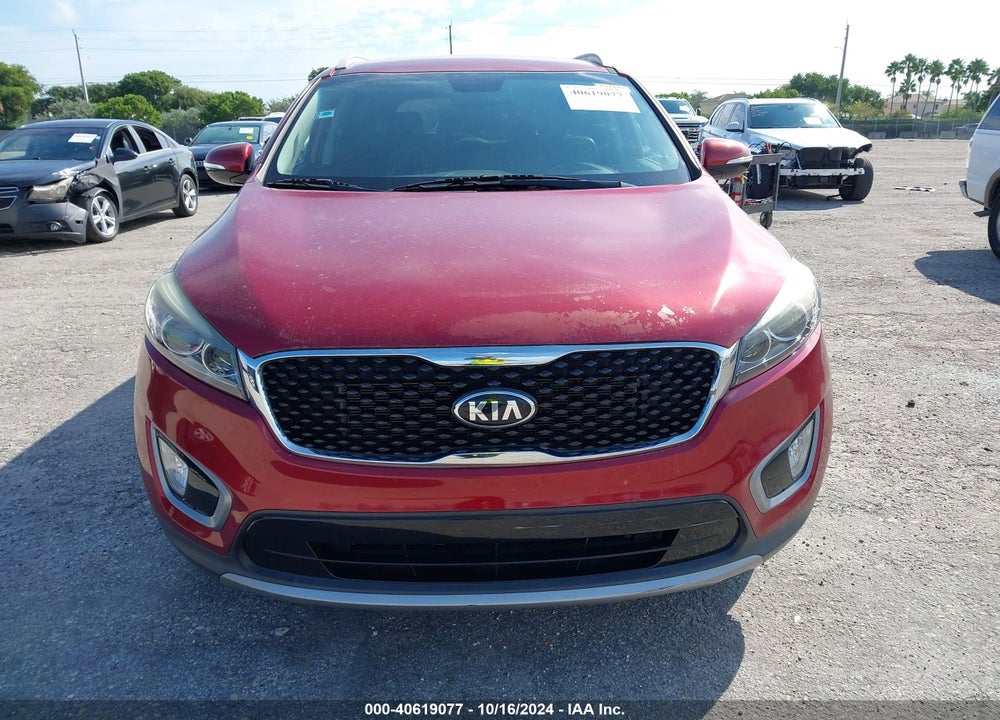2017 KIA SORENTO 3.3L EX VIN: 5XYPH4A56HG300043