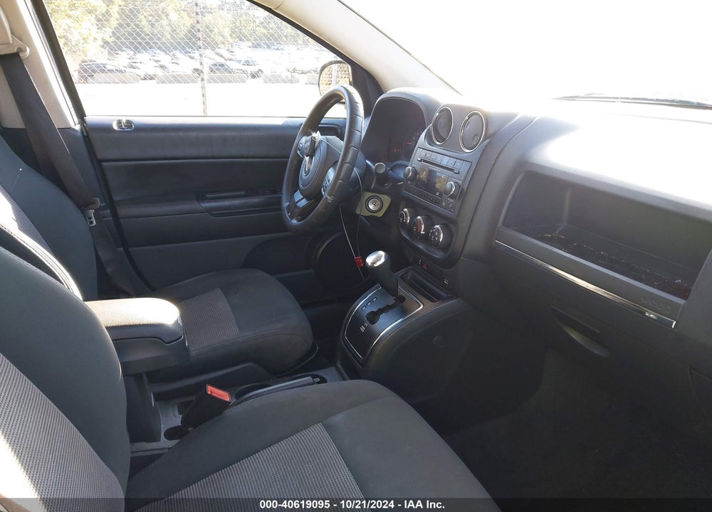 2012 JEEP COMPASS SPORT VIN: 1C4NJCBB7CD725305