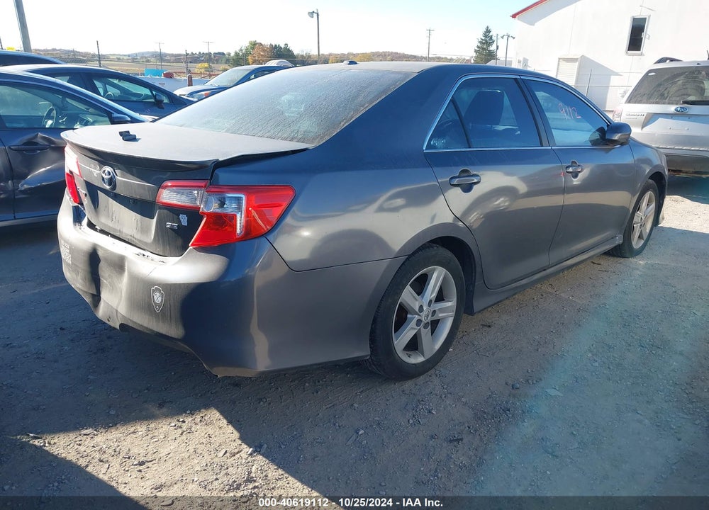 2012 TOYOTA CAMRY SE VIN: 4T1BF1FK0CU030551