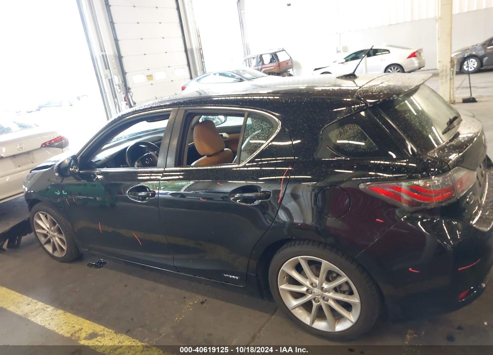 2013 LEXUS CT 200H VIN: JTHKD5BH4D2137786