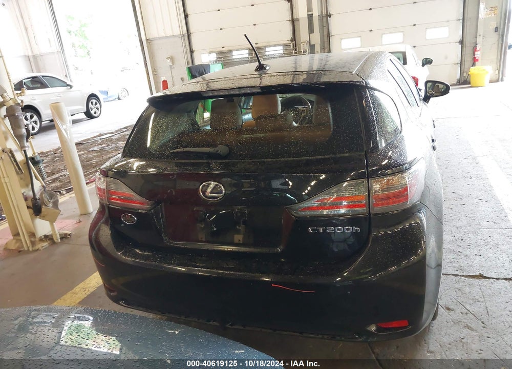 2013 LEXUS CT 200H VIN: JTHKD5BH4D2137786
