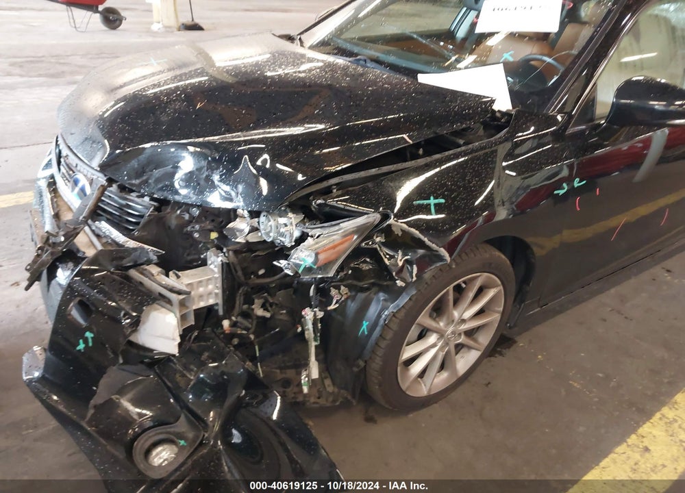 2013 LEXUS CT 200H VIN: JTHKD5BH4D2137786